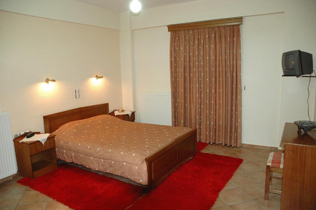 Aroanios Hotel Klitoria Exterior photo